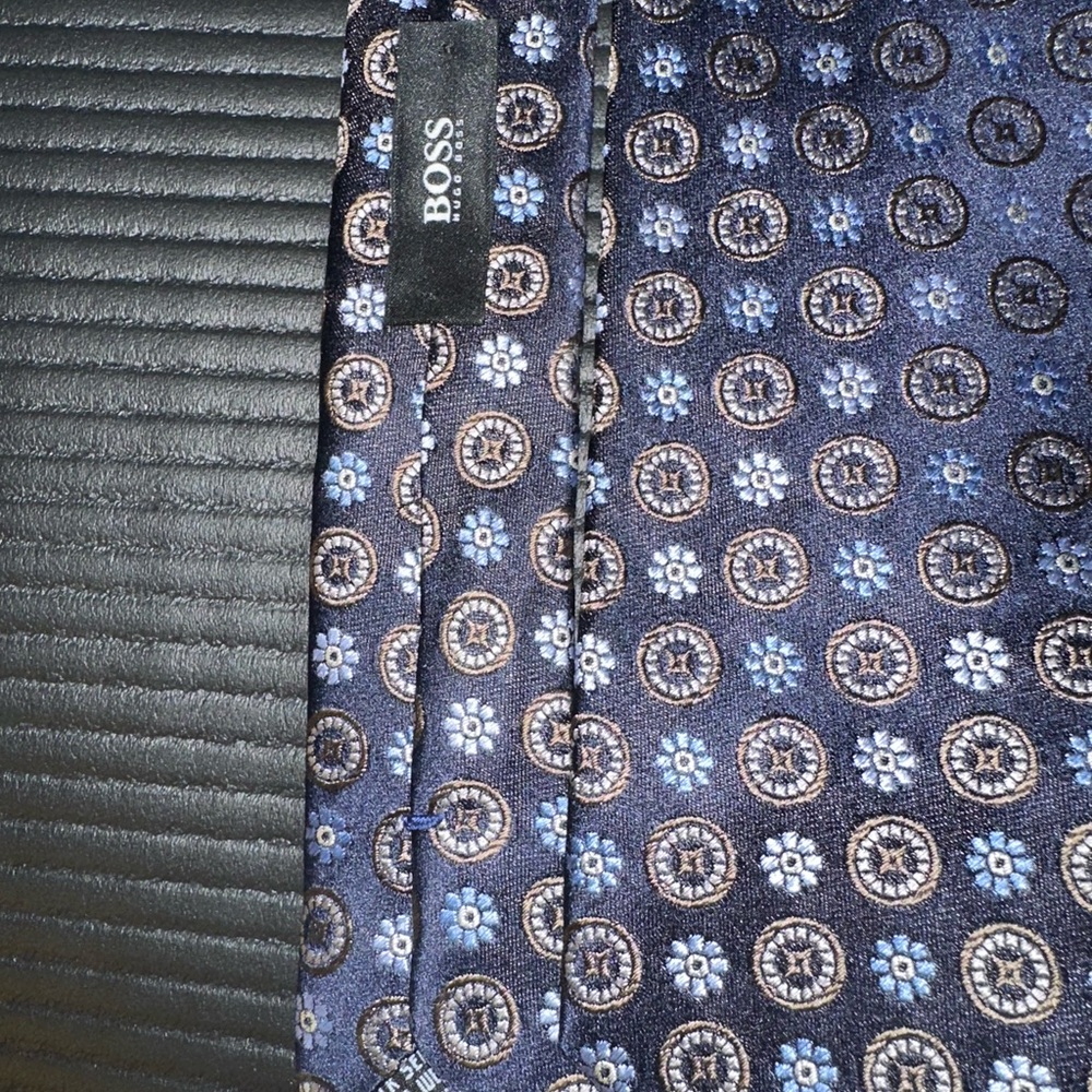 BOSS neck tie 100% Seta Silk